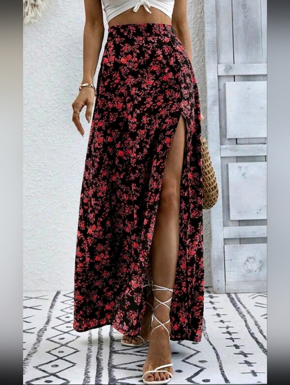 SHEIN Floral High-Slit Maxi Skirt - Black with Red Floral